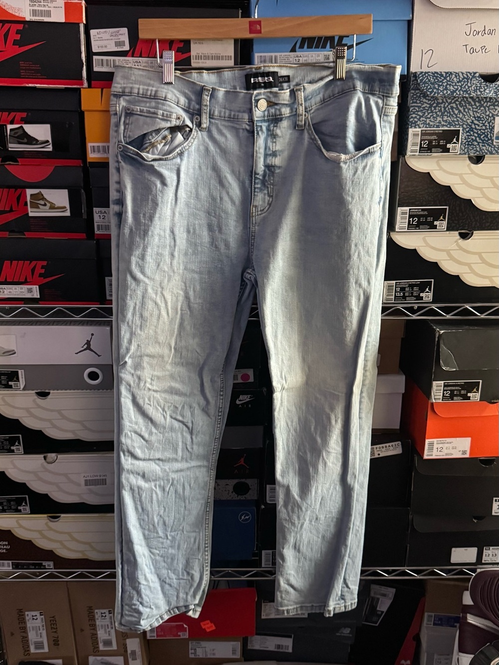 Light Wash Men's Jeans - Unbranded